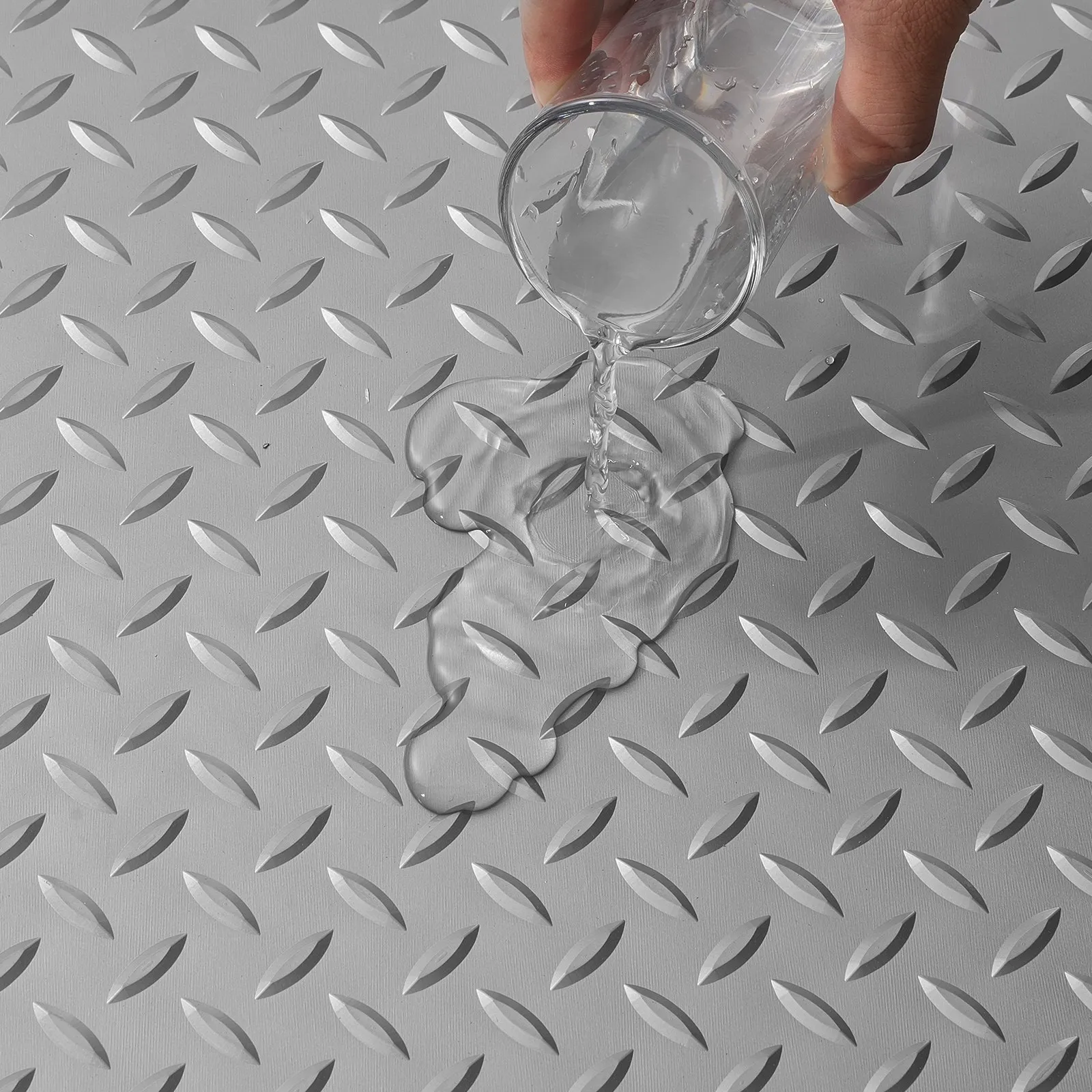 Garage Floor Mat, 78.74 x 47.24 inches 25 sq ft